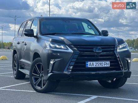 Чорний Лексус ЛХ, об'ємом двигуна 4.46 л та пробігом 114 тис. км за 70000 $, фото 1 на Automoto.ua