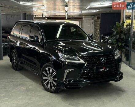 Черный Лексус ЛХ, объемом двигателя 4.46 л и пробегом 226 тыс. км за 54900 $, фото 1 на Automoto.ua