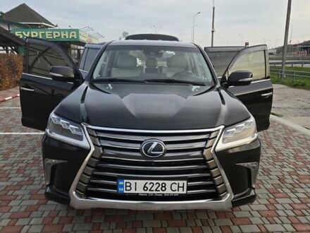 Лексус ЛХ 2016 у Лубнах на Automoto.ua Чорний Лексус ЛХ, об'ємом двигуна 4.46 л та пробігом 312 тис. км за 55500 $, фото 1 на Automoto.ua