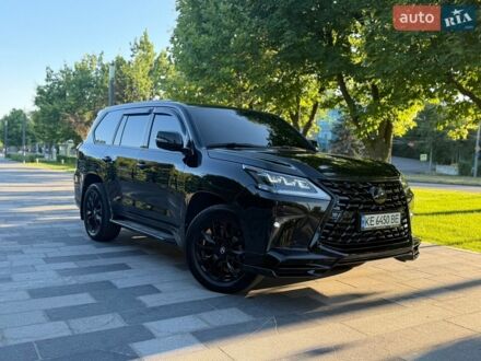 Чорний Лексус ЛХ, об'ємом двигуна 4.46 л та пробігом 343 тис. км за 48000 $, фото 1 на Automoto.ua