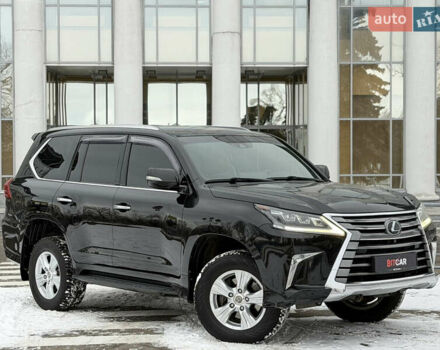 Черный Лексус ЛХ, объемом двигателя 4.46 л и пробегом 196 тыс. км за 56000 $, фото 1 на Automoto.ua