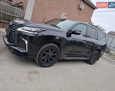 Черный Лексус ЛХ, объемом двигателя 4.46 л и пробегом 187 тыс. км за 65000 $, фото 1 на Automoto.ua