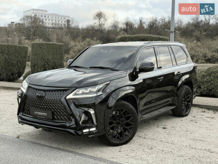 Черный Лексус ЛХ, объемом двигателя 4.46 л и пробегом 109 тыс. км за 85000 $, фото 1 на Automoto.ua