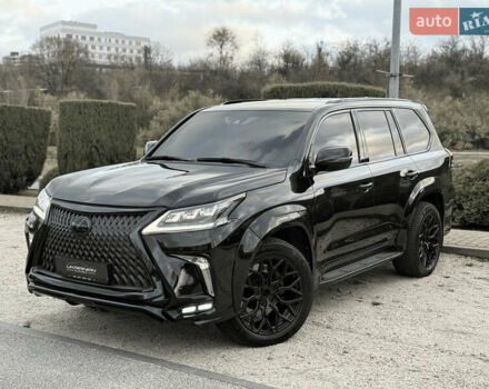 Черный Лексус ЛХ, объемом двигателя 4.46 л и пробегом 109 тыс. км за 85000 $, фото 1 на Automoto.ua