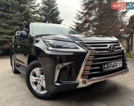 Черный Лексус ЛХ, объемом двигателя 0 л и пробегом 170 тыс. км за 69000 $, фото 1 на Automoto.ua