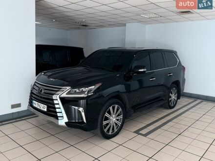 Черный Лексус ЛХ, объемом двигателя 4.46 л и пробегом 130 тыс. км за 65000 $, фото 1 на Automoto.ua