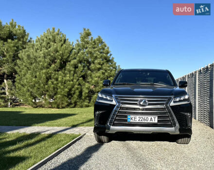 Чорний Лексус ЛХ, об'ємом двигуна 4.46 л та пробігом 260 тис. км за 58000 $, фото 1 на Automoto.ua