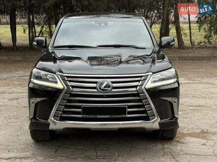 Чорний Лексус ЛХ, об'ємом двигуна 4.46 л та пробігом 236 тис. км за 56500 $, фото 1 на Automoto.ua