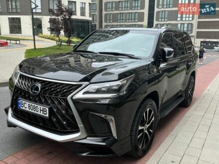 Черный Лексус ЛХ, объемом двигателя 4.5 л и пробегом 180 тыс. км за 64500 $, фото 1 на Automoto.ua