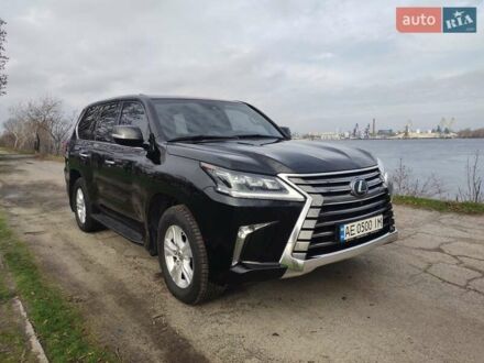 Чорний Лексус ЛХ, об'ємом двигуна 4.46 л та пробігом 120 тис. км за 68000 $, фото 1 на Automoto.ua