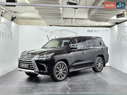 Лексус ЛХ 2017 у Києві на Automoto.ua Чорний Лексус ЛХ, об'ємом двигуна 4.46 л та пробігом 73 тис. км за 73999 $, фото 1 на Automoto.ua