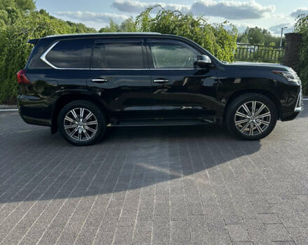 Чорний Лексус ЛХ, об'ємом двигуна 4.5 л та пробігом 94 тис. км за 68500 $, фото 1 на Automoto.ua