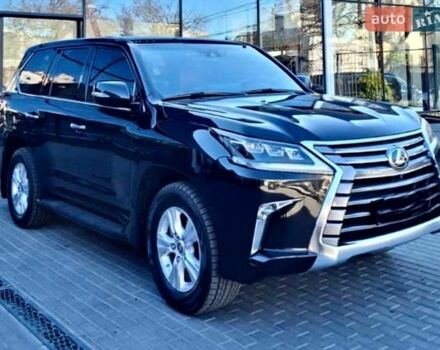 Чорний Лексус ЛХ, об'ємом двигуна 4.46 л та пробігом 62 тис. км за 68500 $, фото 1 на Automoto.ua