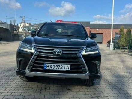 Чорний Лексус ЛХ, об'ємом двигуна 4.46 л та пробігом 111 тис. км за 64500 $, фото 1 на Automoto.ua