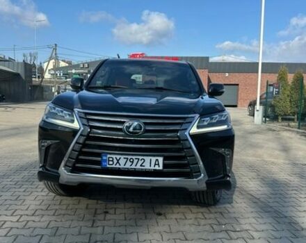 Черный Лексус ЛХ, объемом двигателя 4.46 л и пробегом 111 тыс. км за 64500 $, фото 1 на Automoto.ua