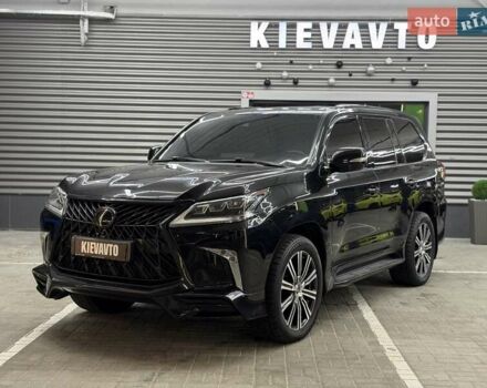 Черный Лексус ЛХ, объемом двигателя 5.66 л и пробегом 175 тыс. км за 65000 $, фото 1 на Automoto.ua