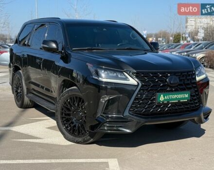 Черный Лексус ЛХ, объемом двигателя 4.46 л и пробегом 158 тыс. км за 67900 $, фото 1 на Automoto.ua
