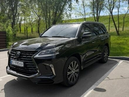 Черный Лексус ЛХ, объемом двигателя 5.7 л и пробегом 170 тыс. км за 80000 $, фото 1 на Automoto.ua