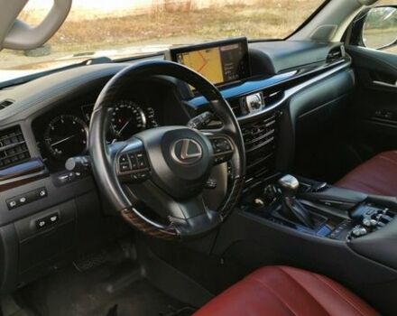 Черный Лексус ЛХ, объемом двигателя 4.46 л и пробегом 220 тыс. км за 71000 $, фото 1 на Automoto.ua