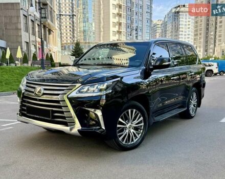 Черный Лексус ЛХ, объемом двигателя 4.46 л и пробегом 203 тыс. км за 59900 $, фото 1 на Automoto.ua