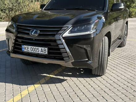 Лексус ЛХ 2020 в Днепре (Днепропетровске) на Automoto.ua Черный Лексус ЛХ, объемом двигателя 4.46 л и пробегом 152 тыс. км за 80000 $, фото 1 на Automoto.ua