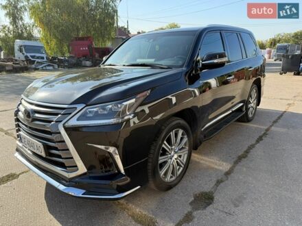 Чорний Лексус ЛХ, об'ємом двигуна 4.46 л та пробігом 98 тис. км за 82700 $, фото 1 на Automoto.ua