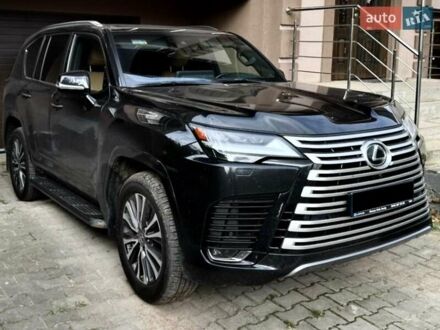 Черный Лексус ЛХ, объемом двигателя 3.35 л и пробегом 35 тыс. км за 117500 $, фото 1 на Automoto.ua
