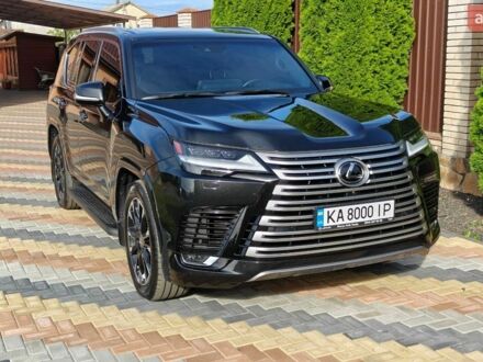 Черный Лексус ЛХ, объемом двигателя 3.35 л и пробегом 60 тыс. км за 116999 $, фото 1 на Automoto.ua