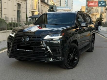 Черный Лексус ЛХ, объемом двигателя 3.35 л и пробегом 65 тыс. км за 117900 $, фото 1 на Automoto.ua