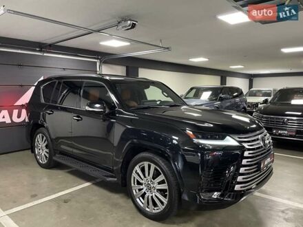 Черный Лексус ЛХ, объемом двигателя 3.45 л и пробегом 38 тыс. км за 133700 $, фото 1 на Automoto.ua