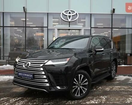 Черный Лексус ЛХ, объемом двигателя 3.35 л и пробегом 66 тыс. км за 112751 $, фото 1 на Automoto.ua