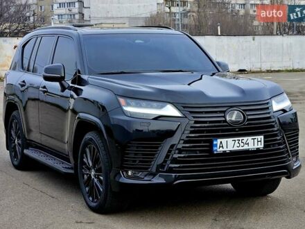 Черный Лексус ЛХ, объемом двигателя 3.35 л и пробегом 23 тыс. км за 139000 $, фото 1 на Automoto.ua