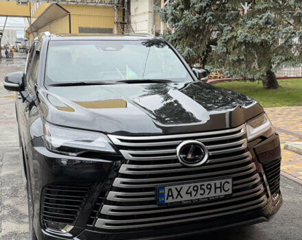 Чорний Лексус ЛХ, об'ємом двигуна 3.35 л та пробігом 8 тис. км за 135000 $, фото 1 на Automoto.ua