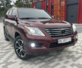 Лексус ЛХ 2011 в Львове на Automoto.ua Красный Лексус ЛХ, объемом двигателя 5.66 л и пробегом 235 тыс. км за 24900 $, фото 13 на Automoto.ua