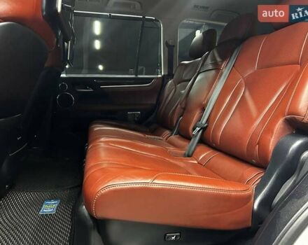 Красный Лексус ЛХ, объемом двигателя 5.7 л и пробегом 149 тыс. км за 74999 $, фото 16 на Automoto.ua