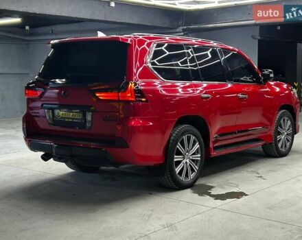 Красный Лексус ЛХ, объемом двигателя 5.7 л и пробегом 149 тыс. км за 74999 $, фото 5 на Automoto.ua