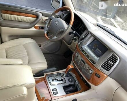 Лексус ЛХ, объемом двигателя 4.7 л и пробегом 135 тыс. км за 28300 $, фото 25 на Automoto.ua