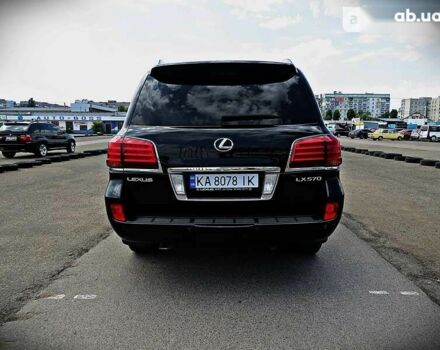 Лексус ЛХ, объемом двигателя 0 л и пробегом 262 тыс. км за 32500 $, фото 4 на Automoto.ua
