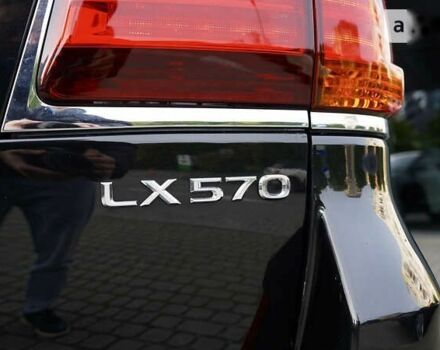 Лексус ЛХ, об'ємом двигуна 5.7 л та пробігом 299 тис. км за 30500 $, фото 19 на Automoto.ua