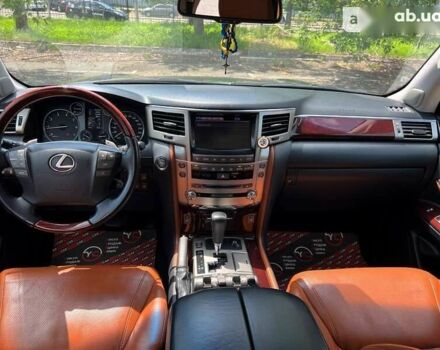 Лексус ЛХ, об'ємом двигуна 5.7 л та пробігом 186 тис. км за 41500 $, фото 29 на Automoto.ua
