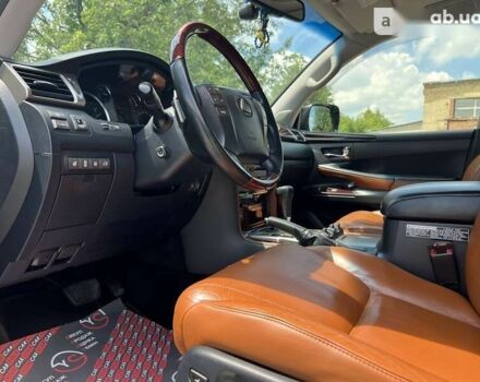 Лексус ЛХ, об'ємом двигуна 5.7 л та пробігом 186 тис. км за 41500 $, фото 24 на Automoto.ua