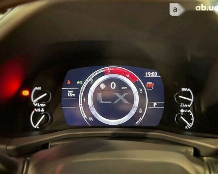 Лексус ЛХ, объемом двигателя 3.3 л и пробегом 1 тыс. км за 133500 $, фото 24 на Automoto.ua
