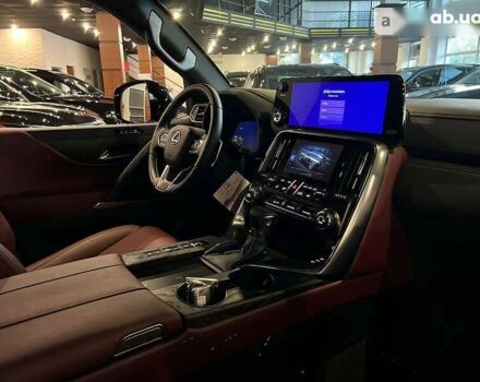Лексус ЛХ, объемом двигателя 3.3 л и пробегом 1 тыс. км за 139900 $, фото 8 на Automoto.ua