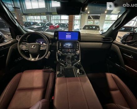 Лексус ЛХ, объемом двигателя 3.3 л и пробегом 1 тыс. км за 139900 $, фото 23 на Automoto.ua