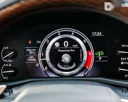 Лексус ЛХ, объемом двигателя 0 л и пробегом 1 тыс. км за 167000 $, фото 19 на Automoto.ua