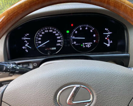 Лексус ЛХ, объемом двигателя 4.7 л и пробегом 75 тыс. км за 25000 $, фото 8 на Automoto.ua