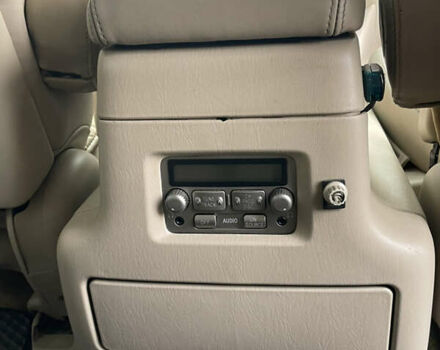 Лексус ЛХ, объемом двигателя 4.66 л и пробегом 260 тыс. км за 17666 $, фото 26 на Automoto.ua