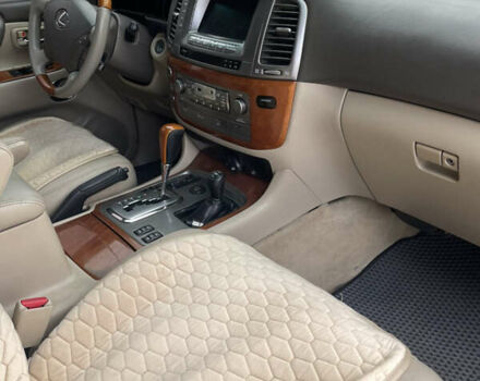 Лексус ЛХ, объемом двигателя 4.66 л и пробегом 260 тыс. км за 17666 $, фото 12 на Automoto.ua