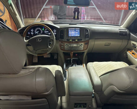 Лексус ЛХ, объемом двигателя 4.66 л и пробегом 260 тыс. км за 17666 $, фото 19 на Automoto.ua