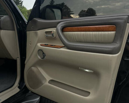 Лексус ЛХ, объемом двигателя 4.66 л и пробегом 260 тыс. км за 17666 $, фото 14 на Automoto.ua